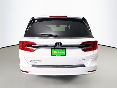 Used 2023 Honda Odyssey Elite image 8
