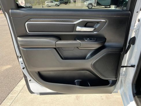 Used 2025 RAM 1500 Big Horn AWD/4WD image 15