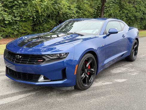 Used 2022 Chevrolet Camaro LT w/ RS Package RWD image 33