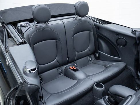 Used 2024 MINI Cooper S image 21