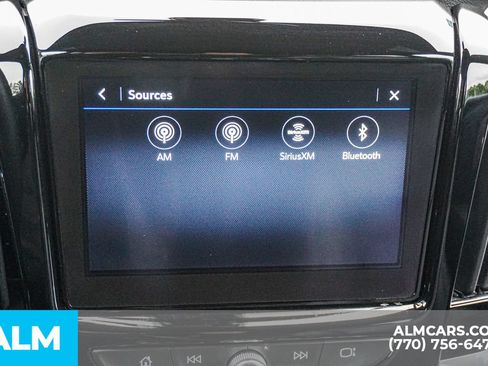 Used 2023 Chevrolet Traverse LT AWD/4WD image 43