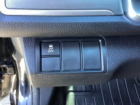 Used 2018 Honda Civic EX image 28