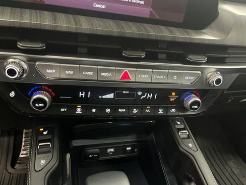 Certified 2025 Kia Telluride SX Prestige image 21