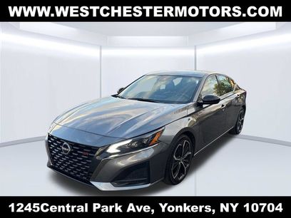 Used 2023 Nissan Altima 2.5 SR