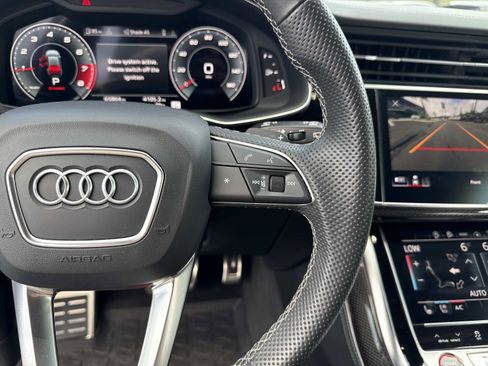 Used 2022 Audi SQ8 Prestige image 32