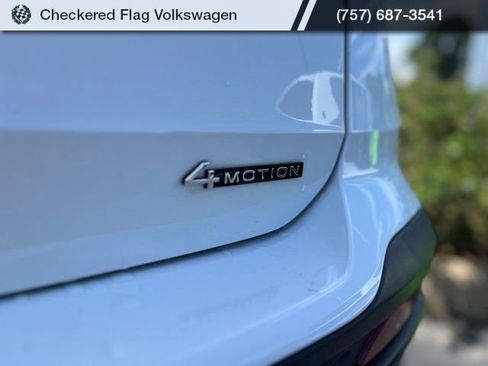 Used 2022 Volkswagen Taos S AWD/4WD image 11