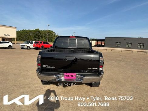 Used 2011 Toyota Tacoma 4x4 Double Cab w/ SR5 Pkg #2 image 8