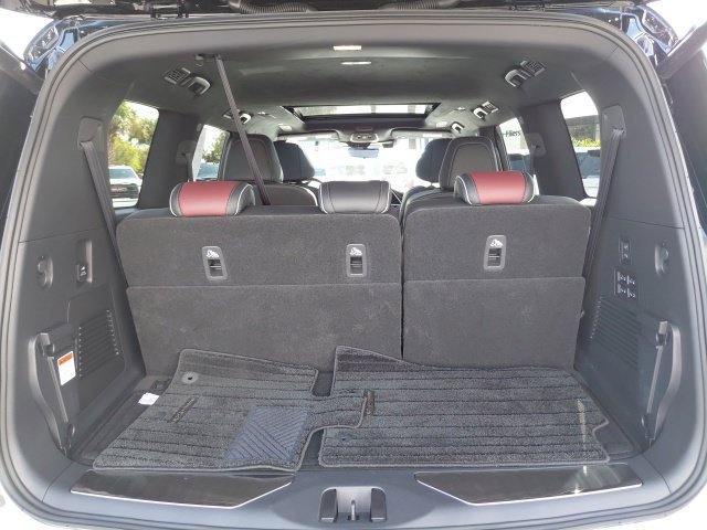 Used 2026 INFINITI QX80 Autograph w/ Premium Cargo Package AWD/4WD image 6