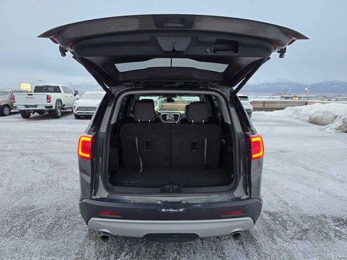 Certified 2019 GMC Acadia SLT AWD/4WD image 10