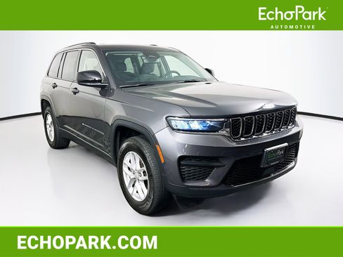 Used 2023 Jeep Grand Cherokee Laredo w/ Luxury Tech Group I AWD/4WD image 1