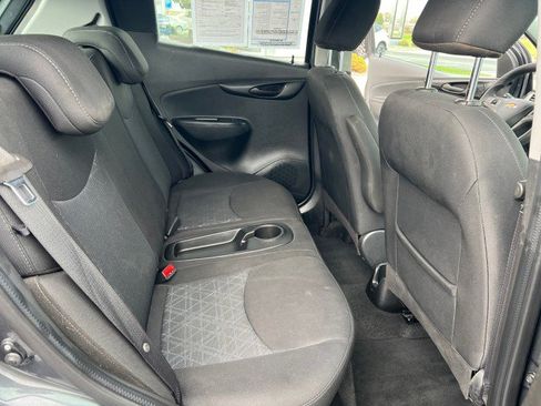 Used 2021 Chevrolet Spark LT image 26