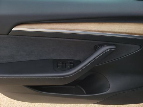 Used 2023 Tesla Model 3 Standard Range RWD image 14