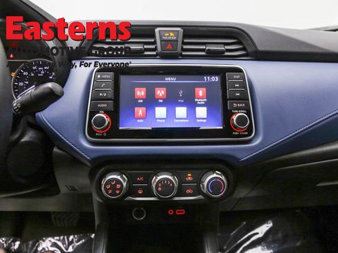 Used 2023 Nissan Versa SV image 12