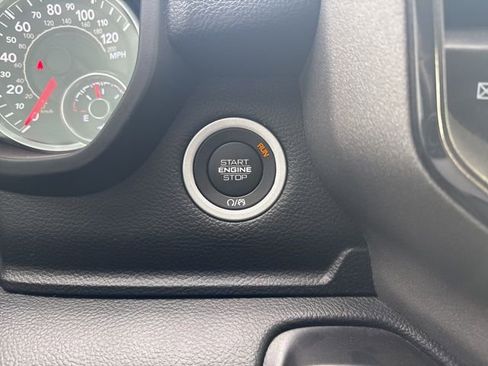 Used 2022 RAM 1500 Big Horn image 36