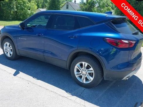 Used 2022 Chevrolet Blazer LT AWD/4WD image 3