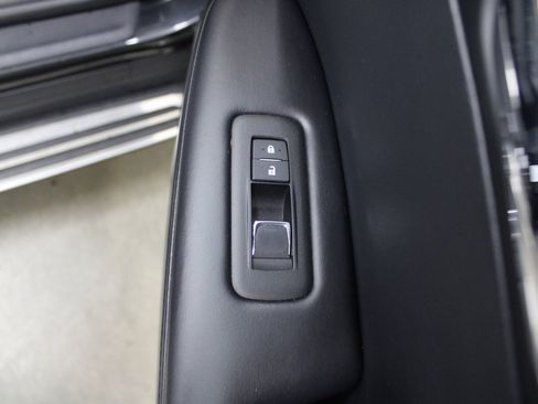 Used 2019 Lexus RX 450h AWD image 30