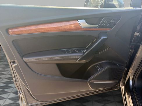 Used 2023 Audi Q5 e Prestige image 22