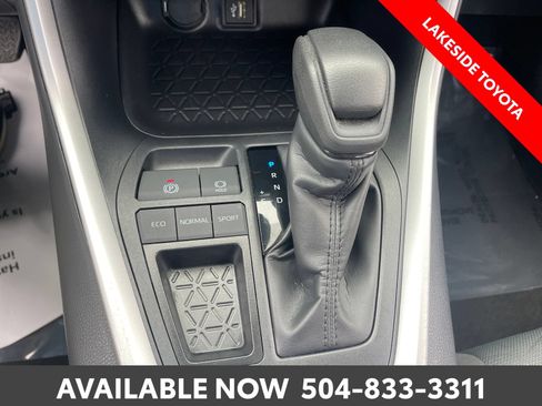 Certified 2025 Toyota RAV4 XLE FWD image 32