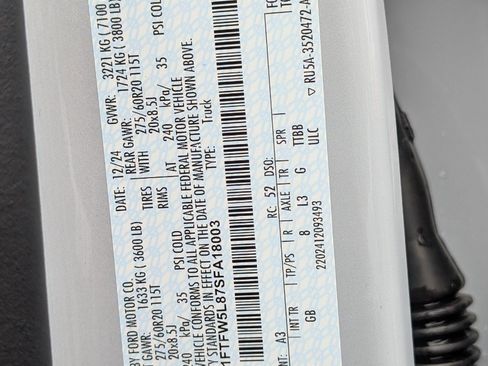 New 2025 Ford F150 Lariat w/ Equipment Group 502A High image 28