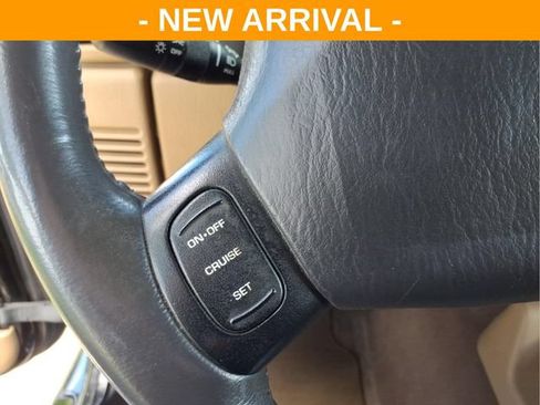 Used 2001 Jeep Wrangler Sahara AWD/4WD image 18