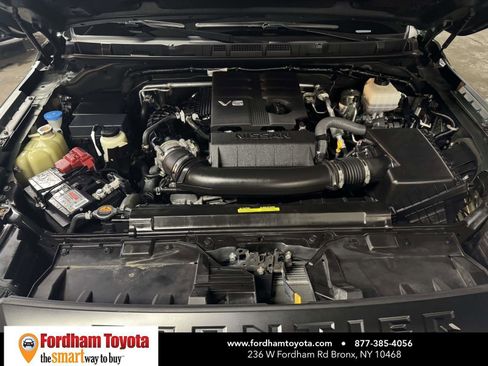 Used 2022 Nissan Frontier PRO-4X image 32