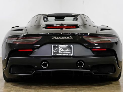 Used 2024 Maserati MC20 Cielo image 13