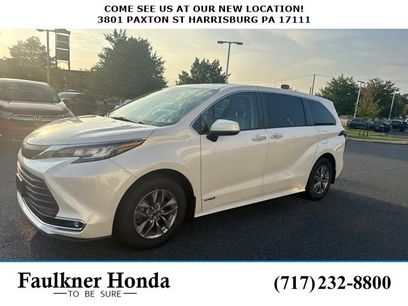 Used 2021 Toyota Sienna XLE