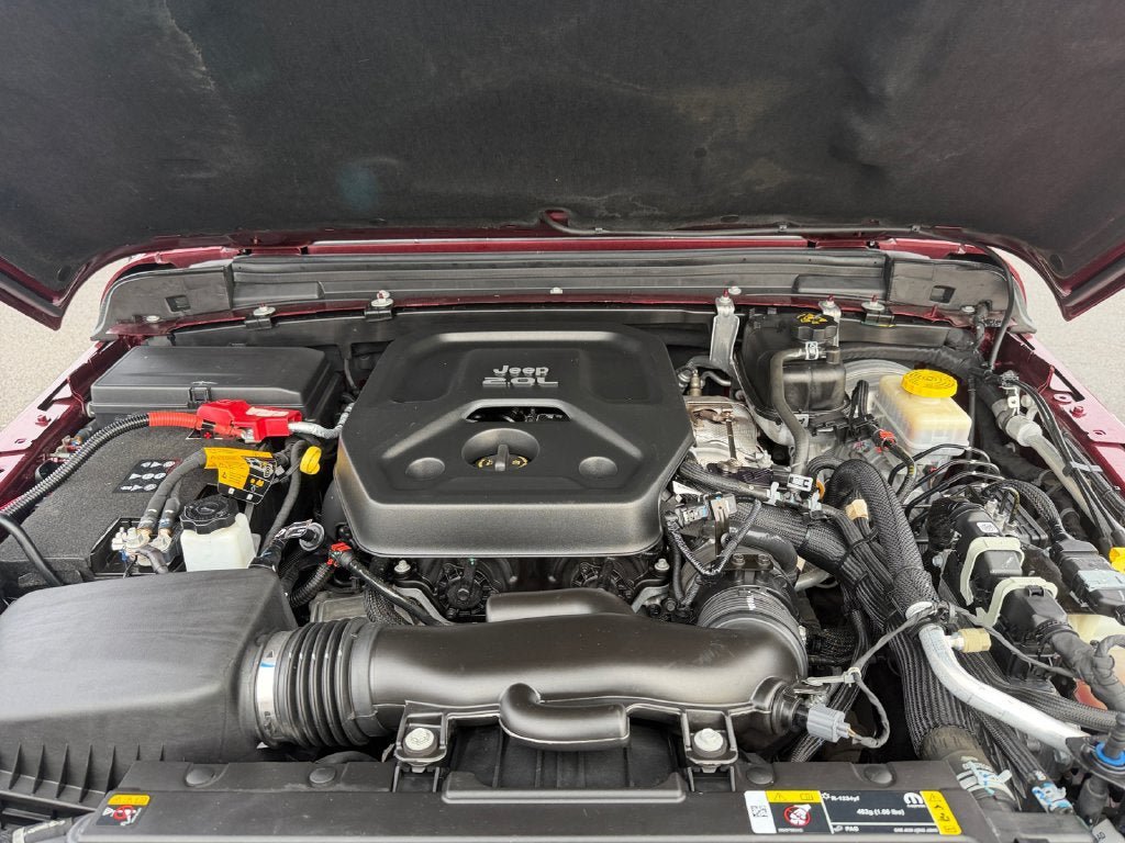 Used 2021 Jeep Wrangler Unlimited Rubicon AWD/4WD image 29