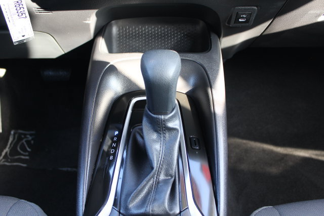 Certified 2025 Toyota Corolla LE FWD image 39