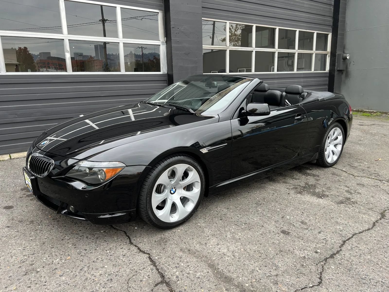 Used 2007 BMW 650i Convertible RWD image 12