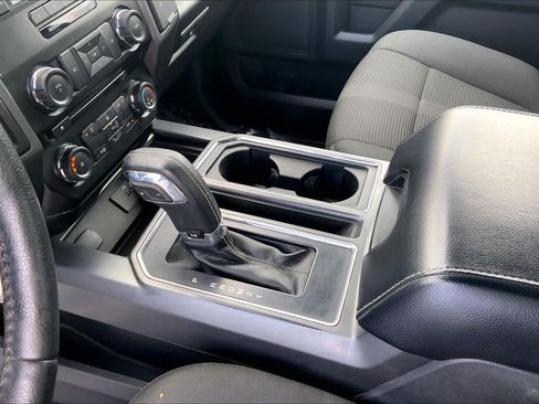 Used 2016 Ford F150 XLT w/ Equipment Group 301A Mid image 33