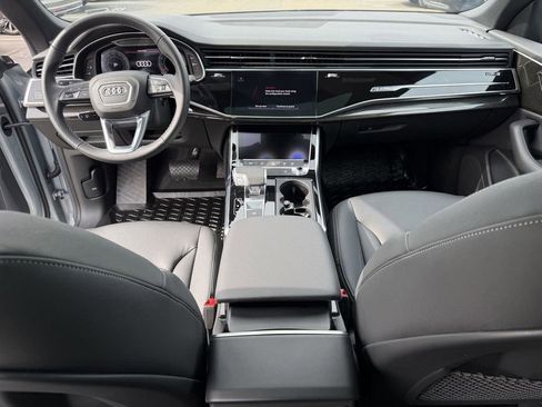Used 2025 Audi Q8 Premium w/ Convenience Package AWD/4WD image 18
