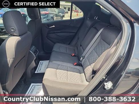 Used 2021 Chevrolet Equinox LT AWD/4WD image 24