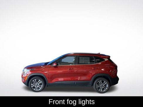 Used 2023 Kia Seltos S w/ Navigation Package AWD/4WD image 16