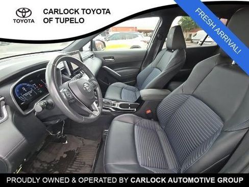 Used 2023 Toyota Corolla Cross AWD Hybrid w/ Convenience Package image 6