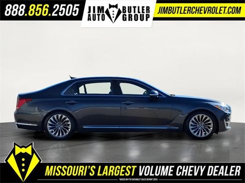 Used 2017 Genesis G90 5.0 Ultimate image 5