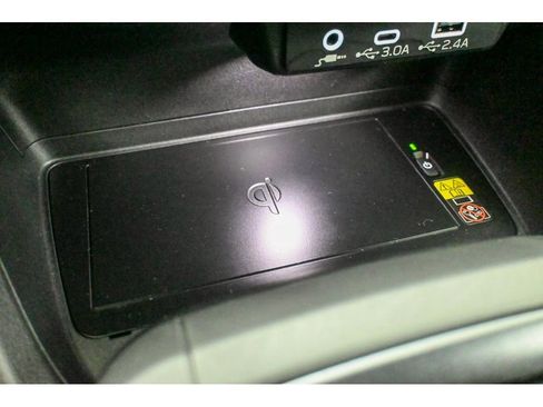 Used 2025 Subaru Crosstrek 2.5i Limited w/ Crosstrek Mirror Package image 26