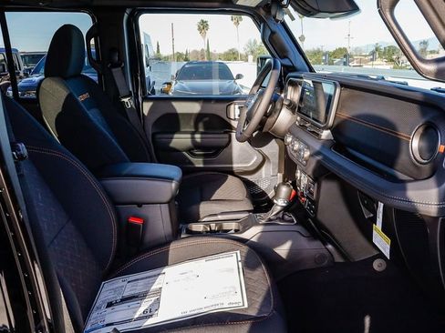 New 2026 Jeep Gladiator Mojave image 21