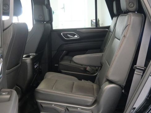 Used 2023 Chevrolet Tahoe High Country AWD/4WD image 23