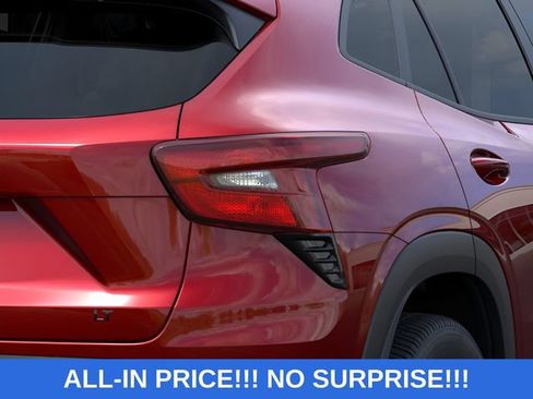 New 2026 Chevrolet Trax LT FWD image 21