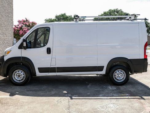 Used 2023 RAM ProMaster 2500 FWD image 10