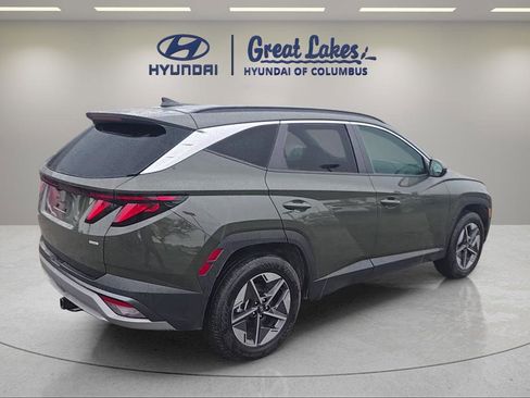 Certified 2025 Hyundai Tucson SEL AWD/4WD image 5