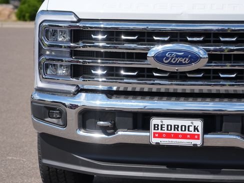 Used 2023 Ford F250 Lariat w/ Chrome Package AWD/4WD image 9