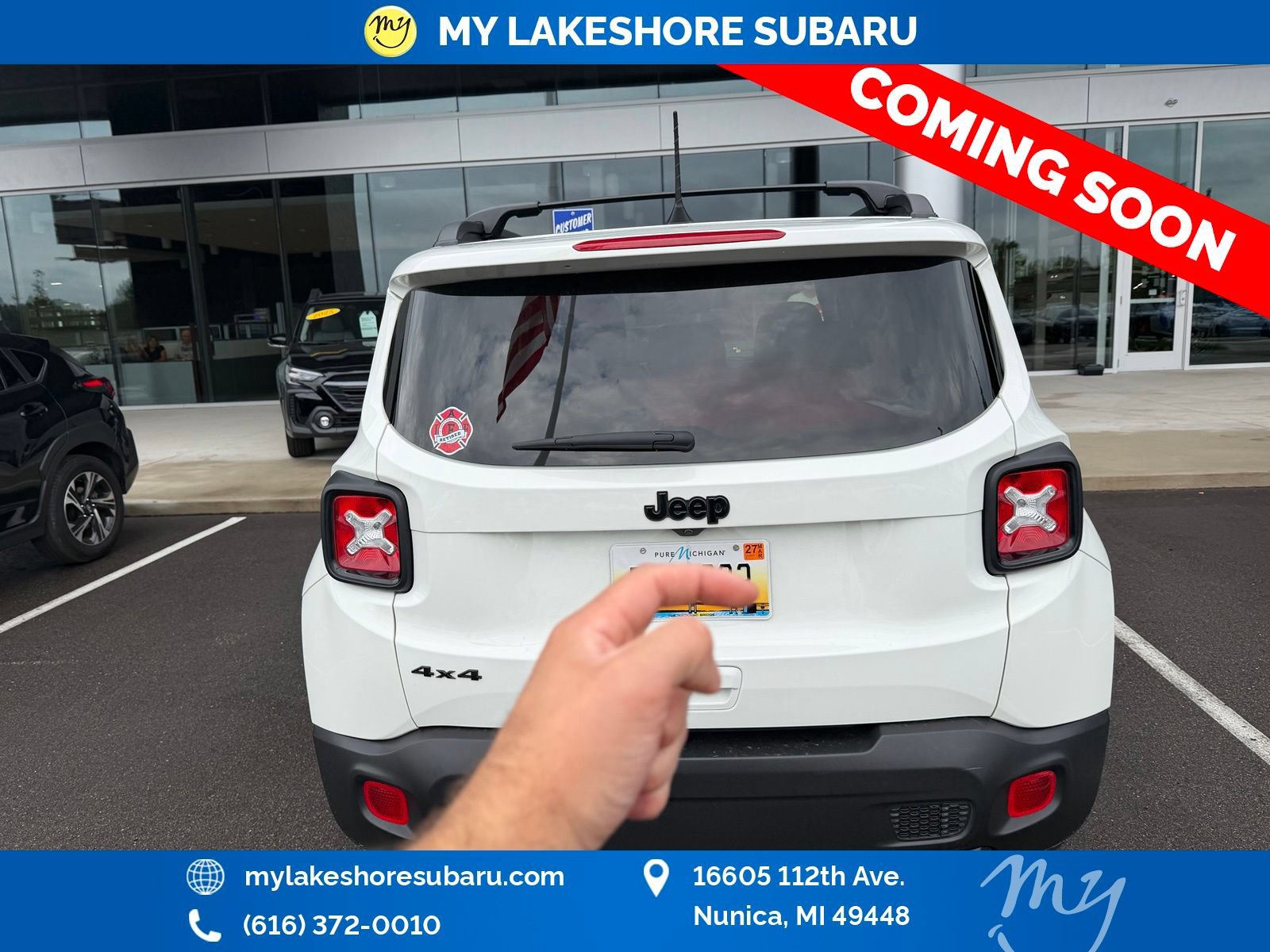 Used 2019 Jeep Renegade Altitude w/ UConnect 8.4 Nav Group AWD/4WD image 8