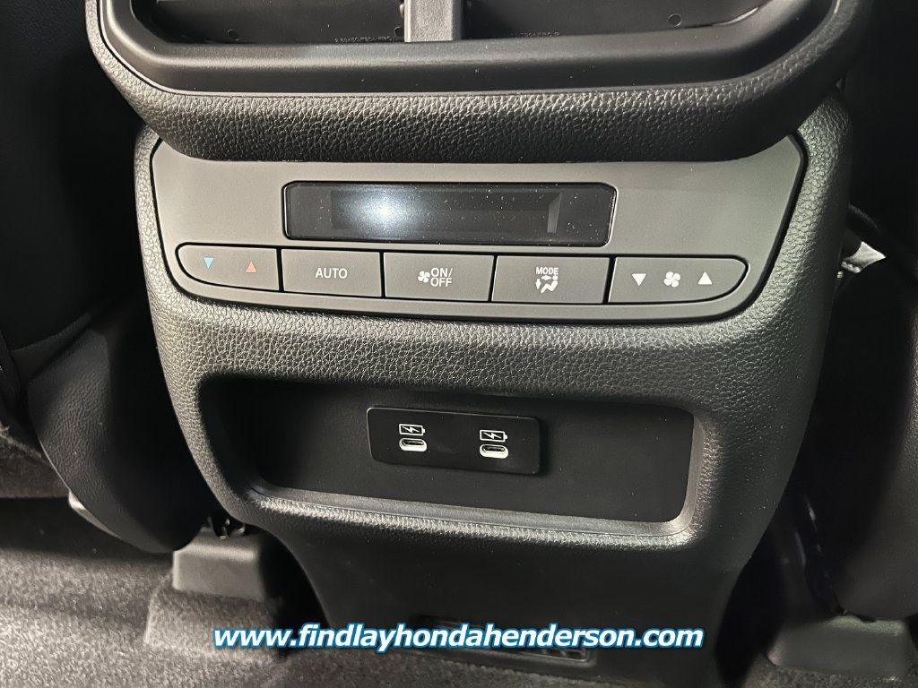New 2026 Honda Pilot image 23