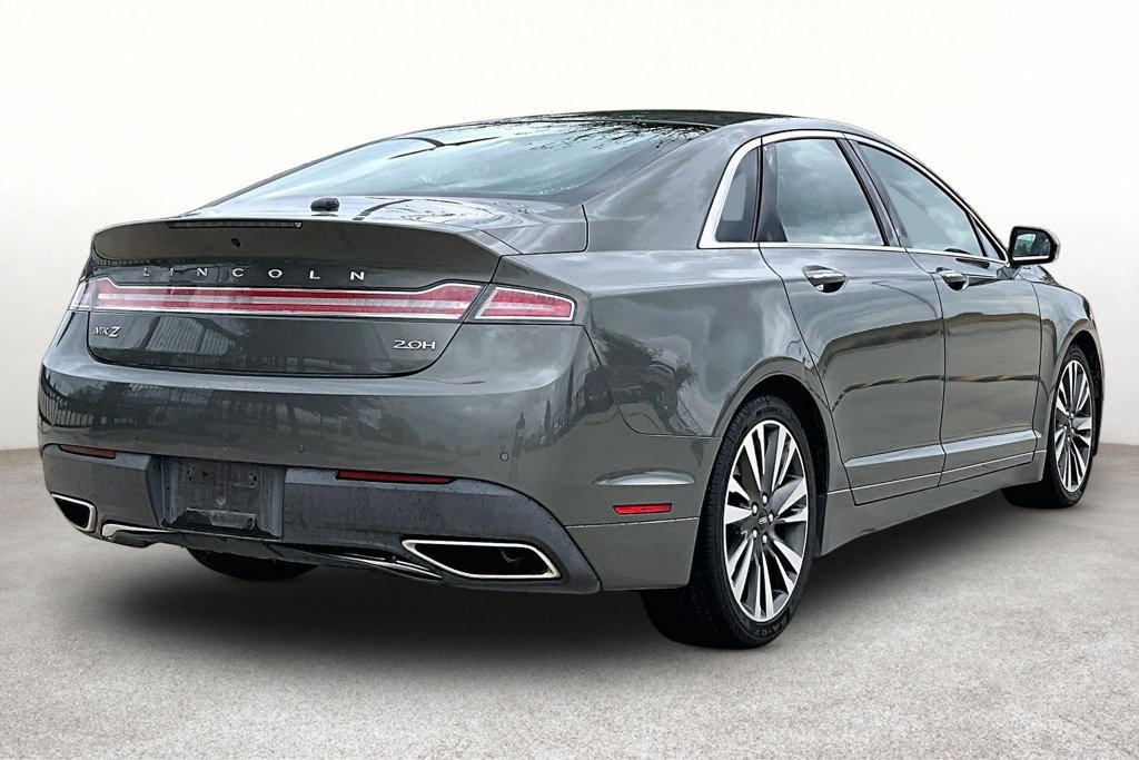 Used 2017 Lincoln MKZ Reserve FWD image 13