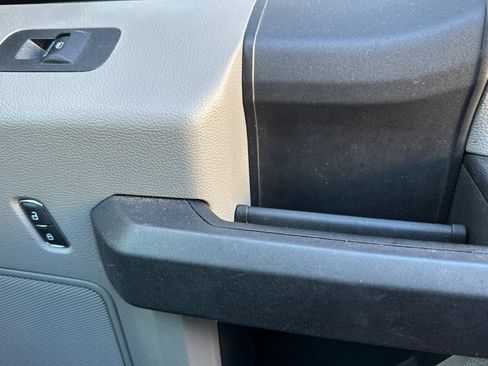 Used 2017 Ford F150 XL w/ Equipment Group 101A Mid image 18