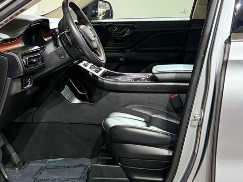 Used 2024 Lincoln Aviator Reserve image 36