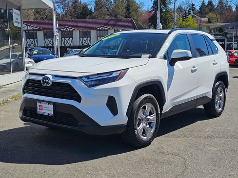 Certified 2025 Toyota RAV4 XLE w/ Convenience Package image 3