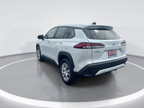 Used 2026 Toyota Corolla Cross L FWD image 6